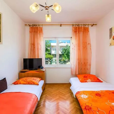 Three-bedroom In I Apartmán *