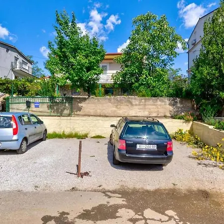 Three-bedroom In I Apartmán Crikvenica