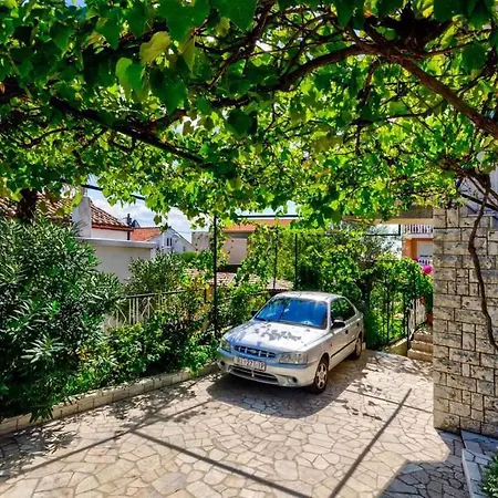 Apartamento Three-bedroom In I Crikvenica