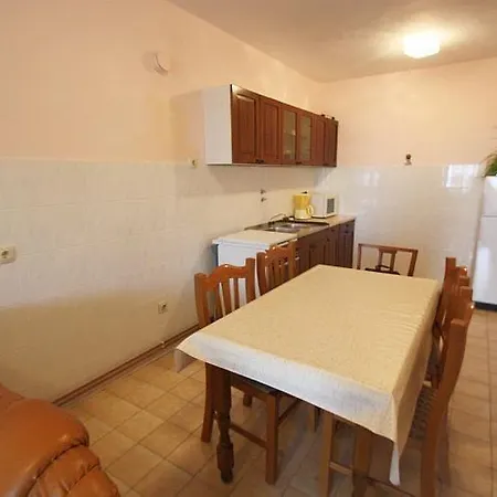 Three-bedroom In I Apartamento *